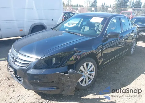 2012 Honda Accord 2.4 Ex-L from USA, damaged, VIN 1HGCP2F80CA178170